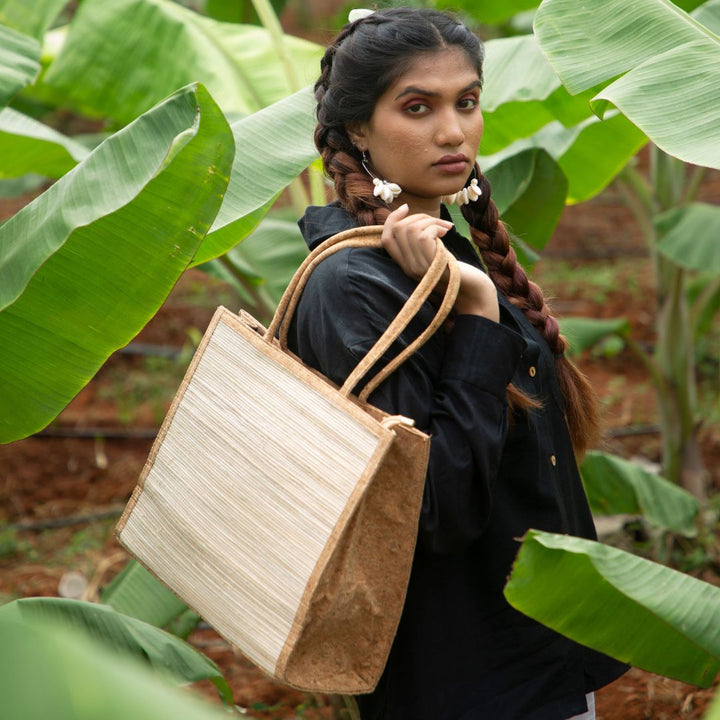 Vegan sustainable tote bag for work and shopping
