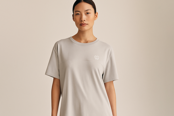 Women’s grey block t-shirt made from sustainable fabric – minimalist, ethical fashion for everyday wear