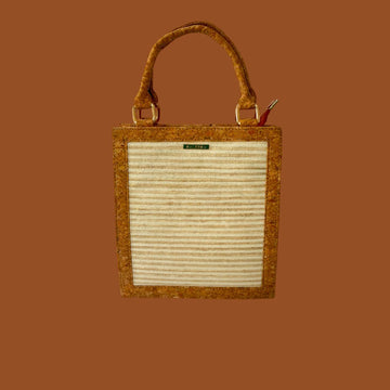Banio Nova Rectangular Bag made from natural fibres, eco friendly sustainable tote with sleek rectangular design.