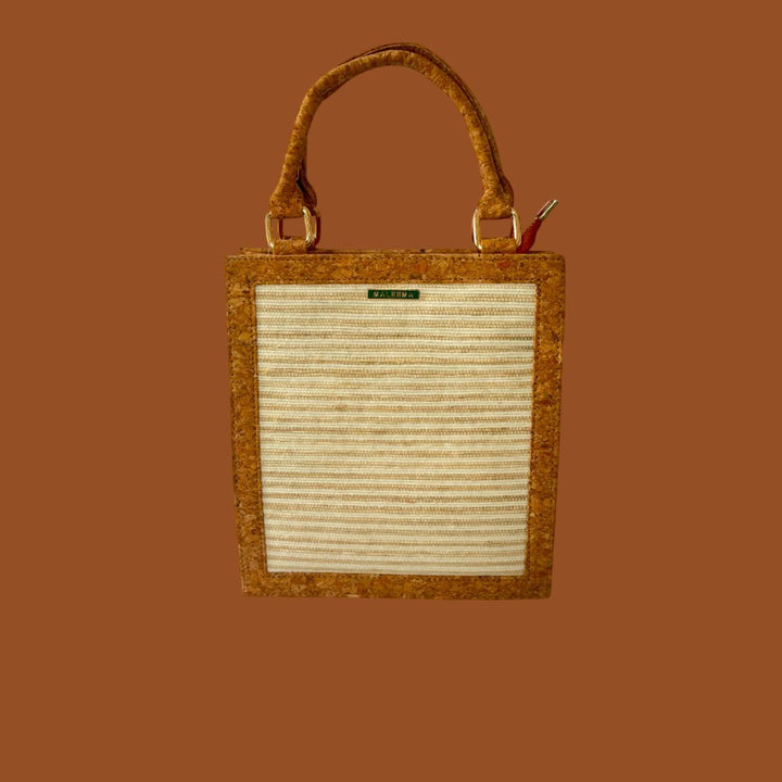 Banio Nova Rectangular Bag made from natural fibres, eco friendly sustainable tote with sleek rectangular design.