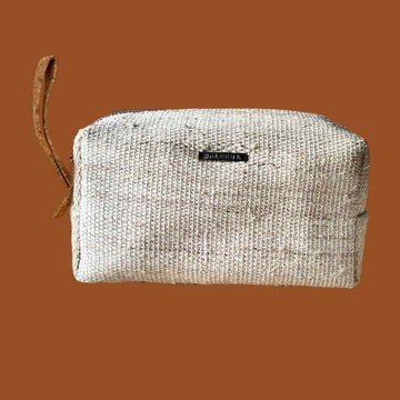 Eco-friendly travel organizer pouch made from natural fibres