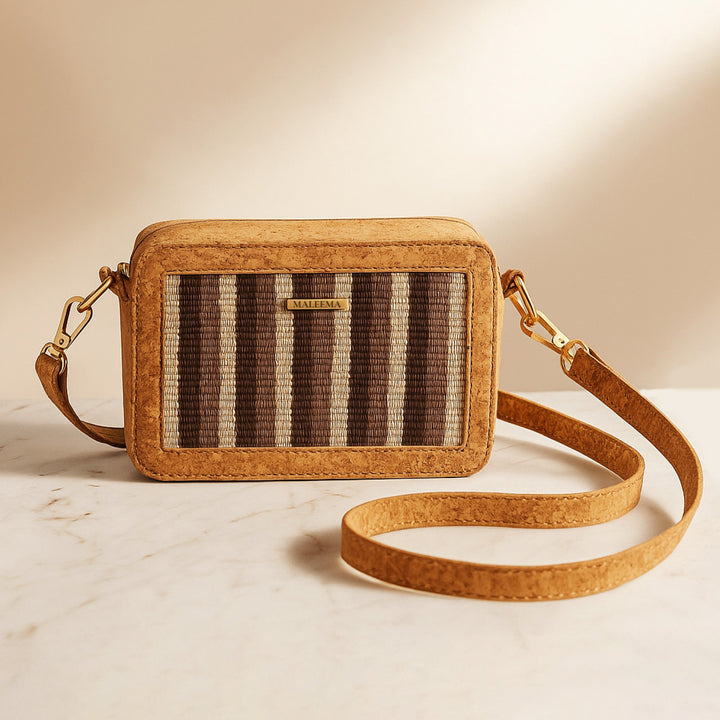Luxe Terra Box Sling